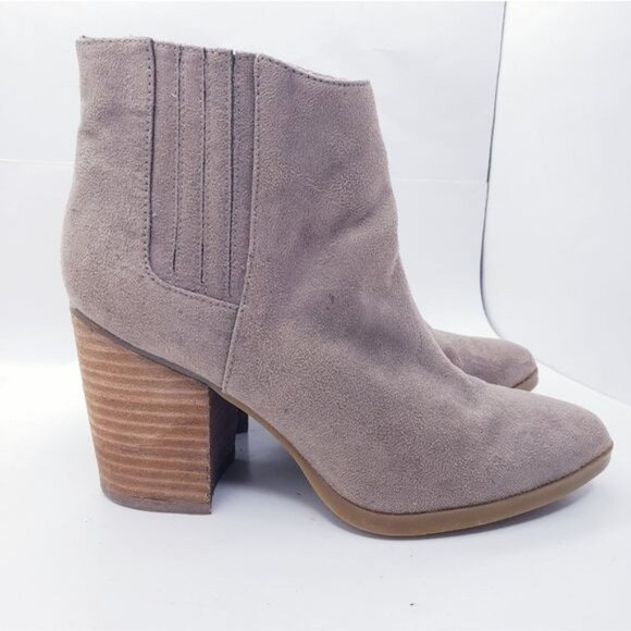 Madden Girl Taupe Shaakerr Faux Suede Leather Ankle Boots Women's Size 6.5 - Picture 2 of 14